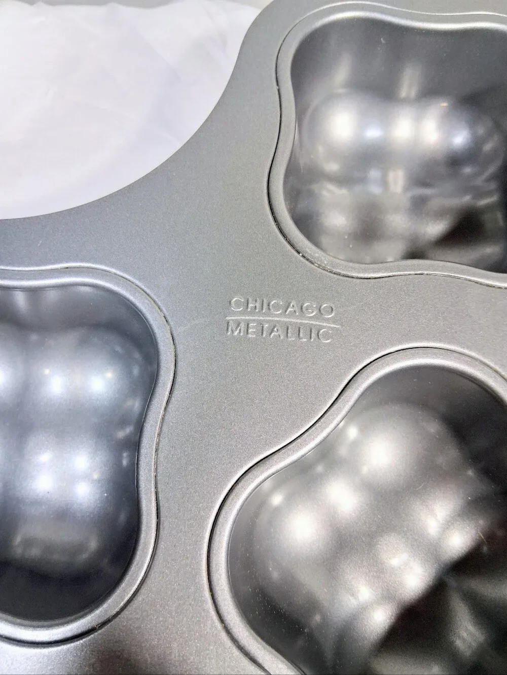 Chicago Metallic Stuff It Up Pan 14